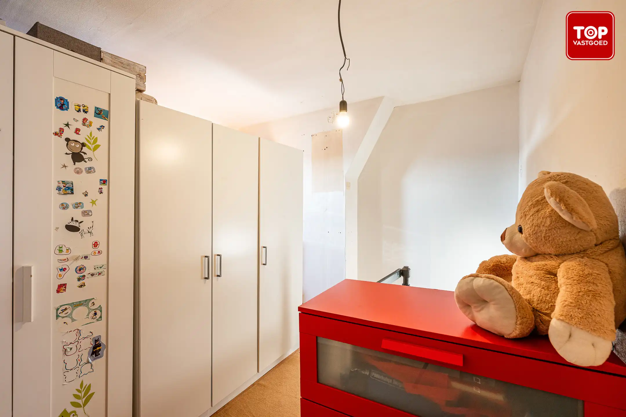 Ruime woning met 4 slaapkamers in de Gentse Rabotwijk foto 23