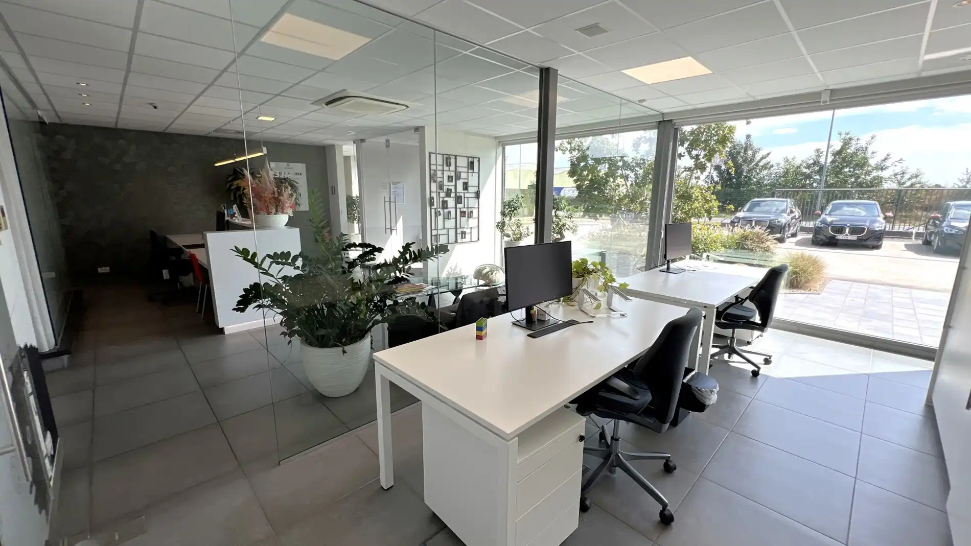 Bedrijfspand te koop in industriezone Zwaarveld te Hamme foto 3