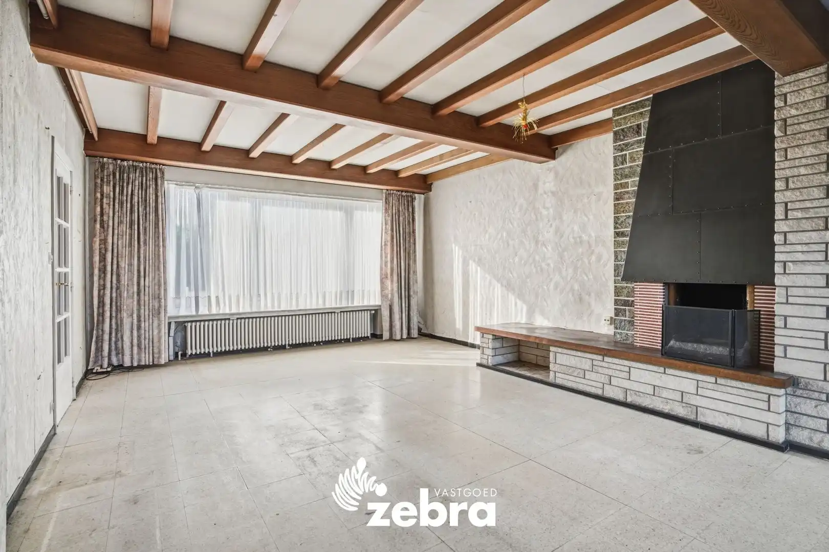 Gesloten bebouwing met 4 slaapkamers op een boogscheut van centrum Brugge! foto 6