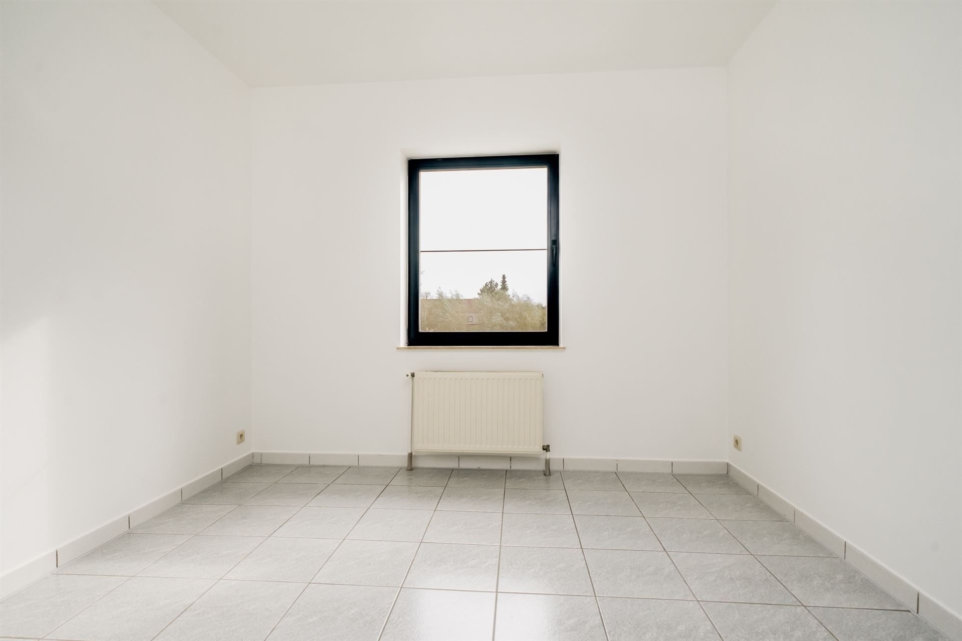 Instapklaar appartement met 2 slaapkamers en een privétuin foto 11