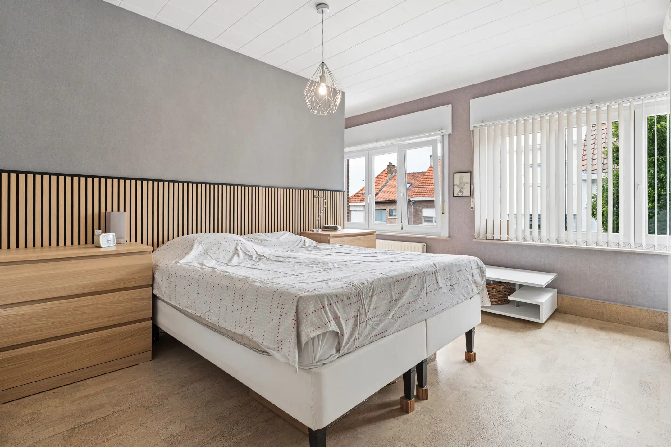 Instapklare gerenoveerde 2-gevelwoning op gunstige locatie foto 11