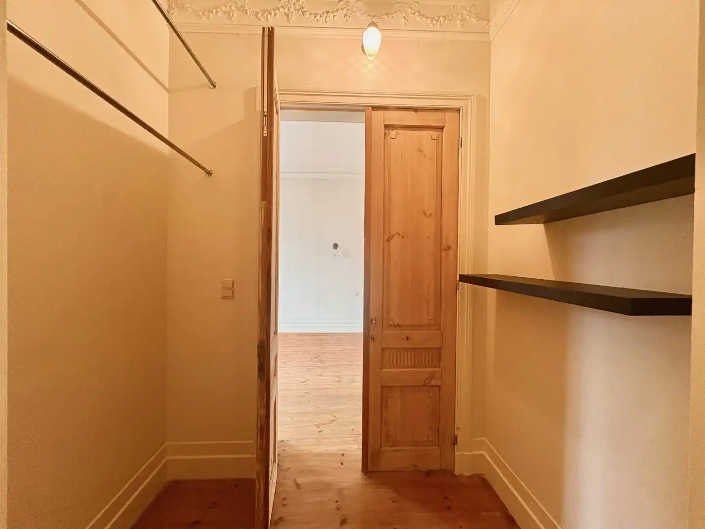 Comfortabel 2-slaapkamerappartement met 2 badkamers foto 12