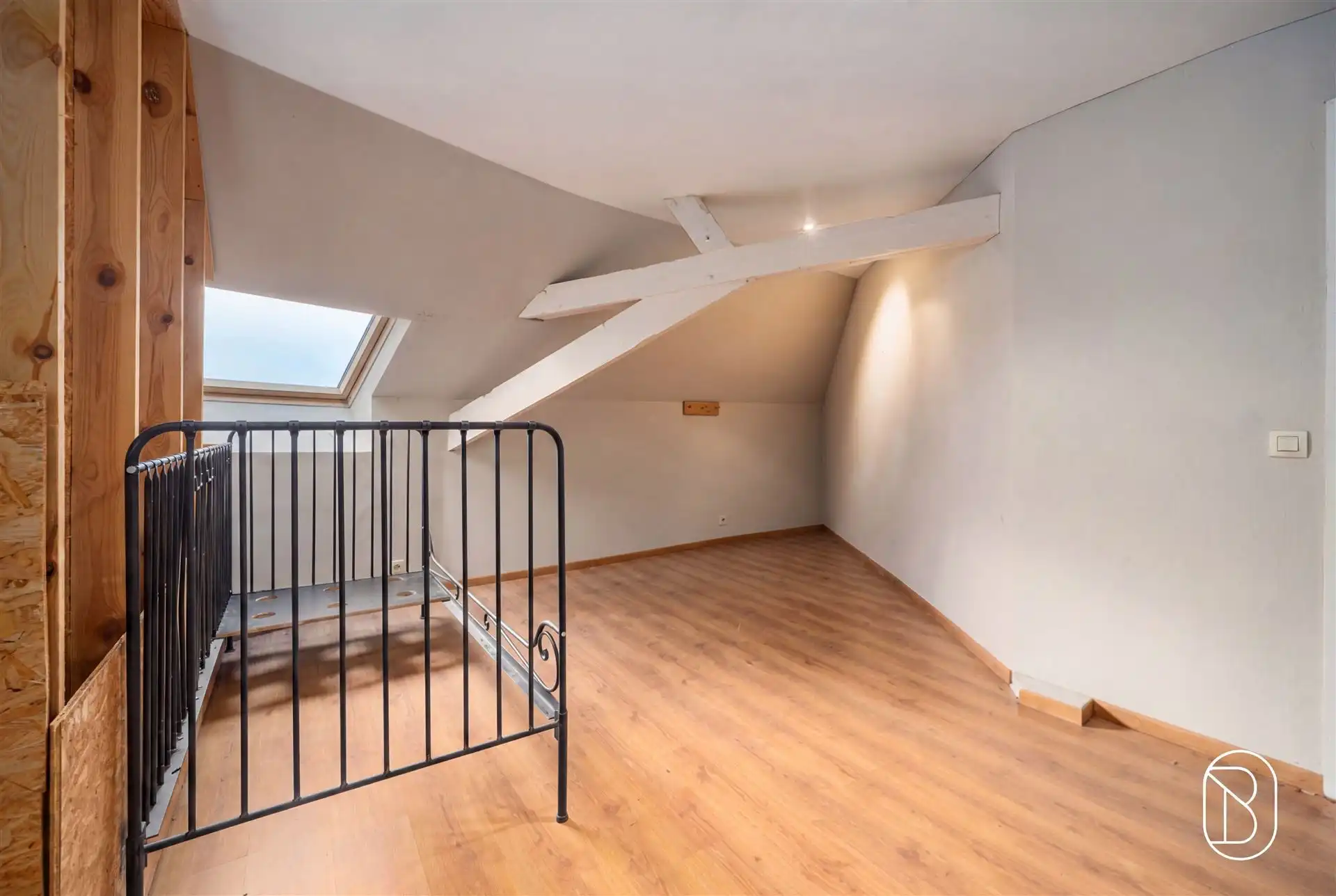 Karaktervolle herenwoning met tal van mogelijkheden! foto 22