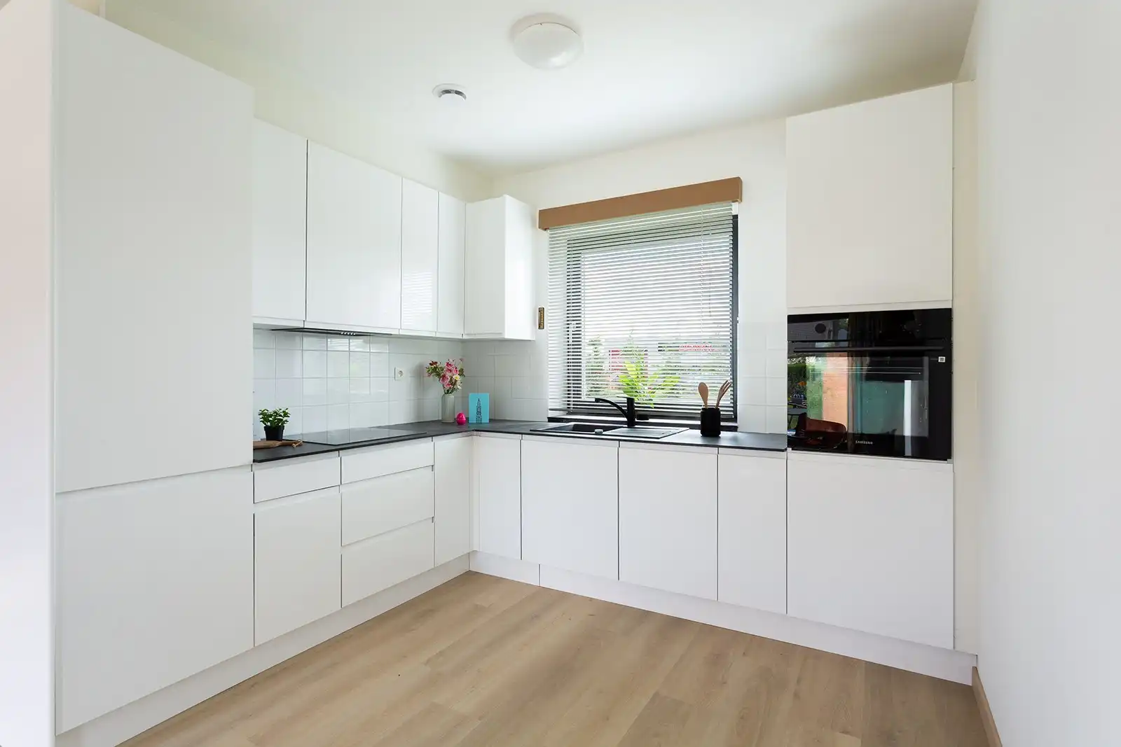 Instapklare en energiezuinige woning met tuin foto 7
