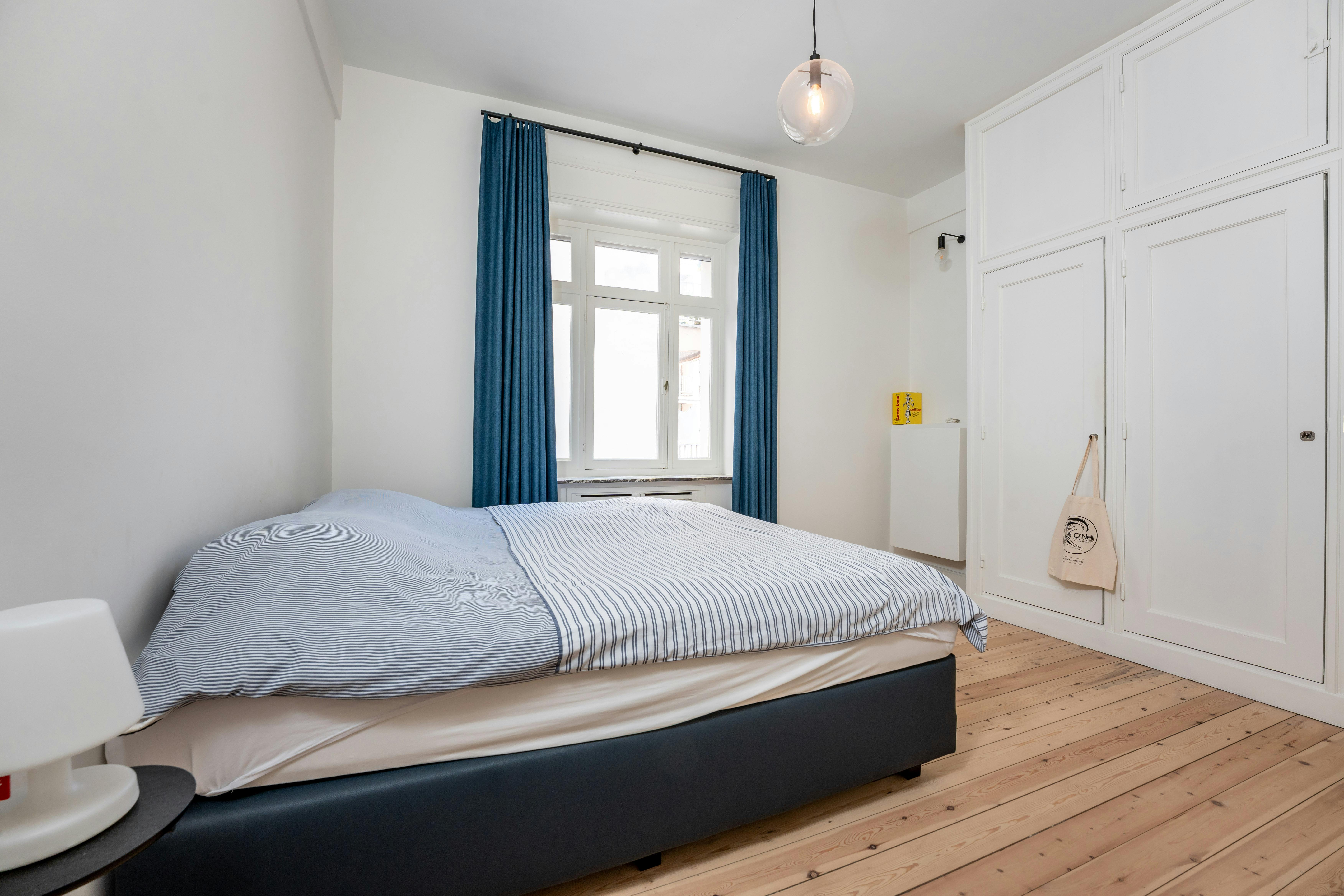 Uniek, historisch en ruim appartement te koop op de zeedijk  foto 7