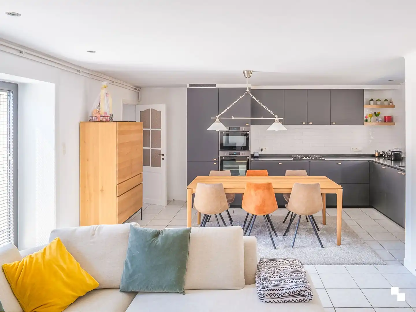 Moderne instapklare woning aan station Melle foto 3