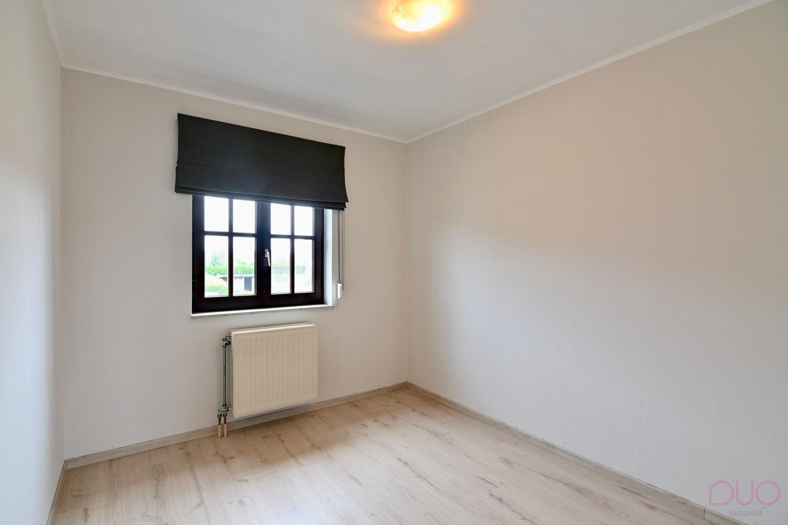 Te huur: mooie halfopen bebouwing in het centrum van Velm. foto 13