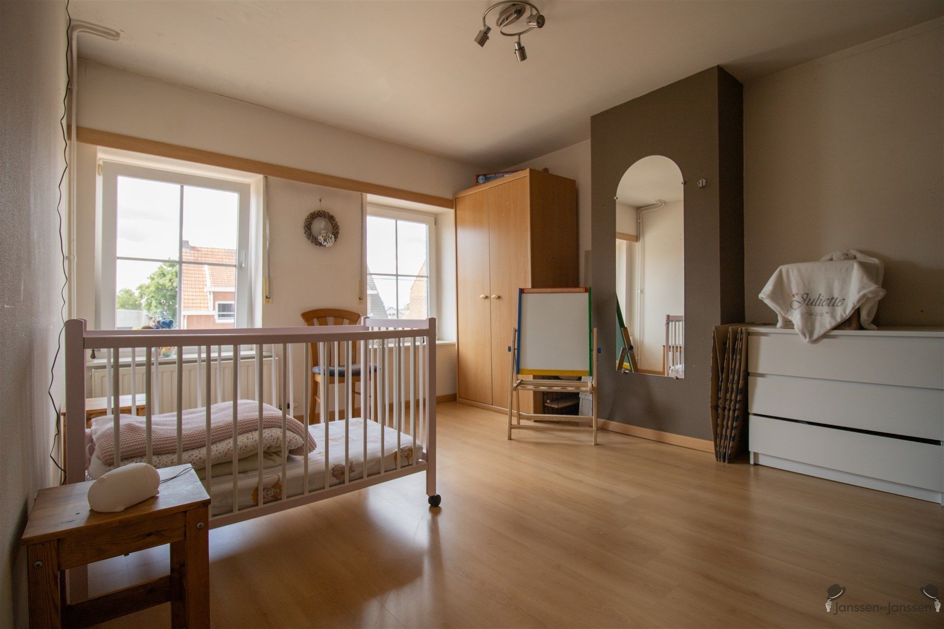 Rustig gelegen halfopen bebouwing op 510 m² foto 9