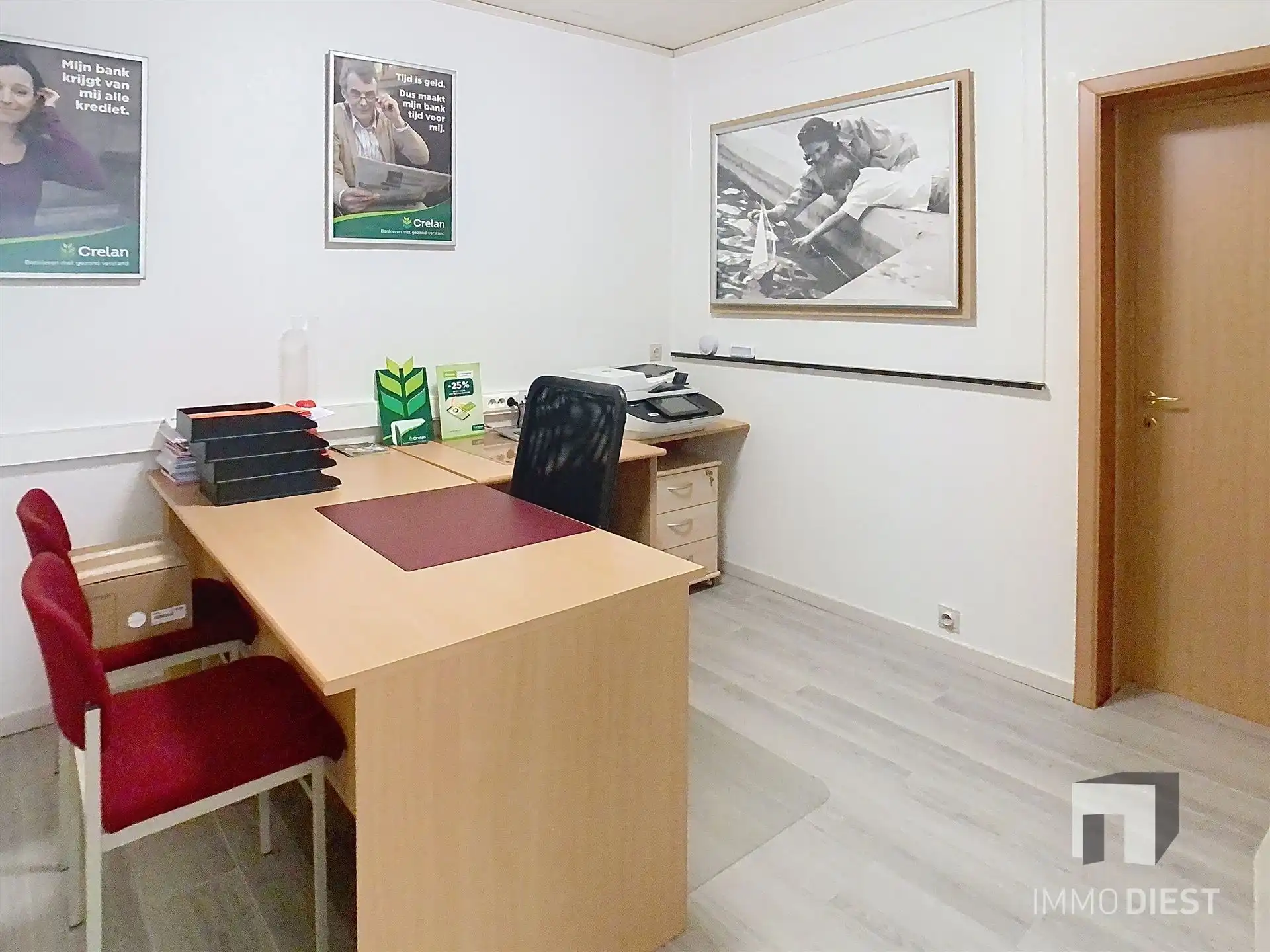 Gelijkvloers kantoorpand op strategische ligging  foto 17