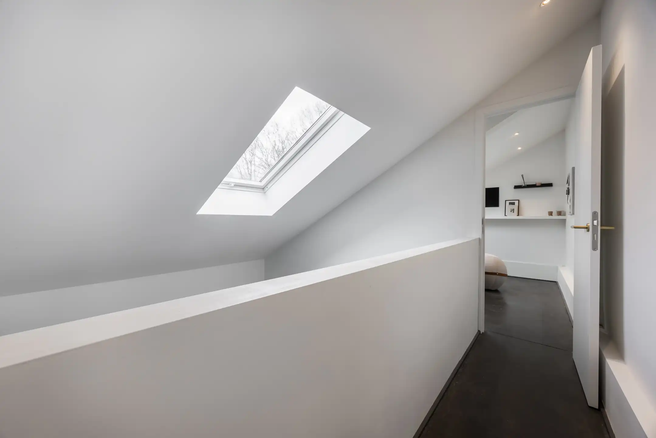 Een designparel in het groen met prachtige buiten bar foto 36