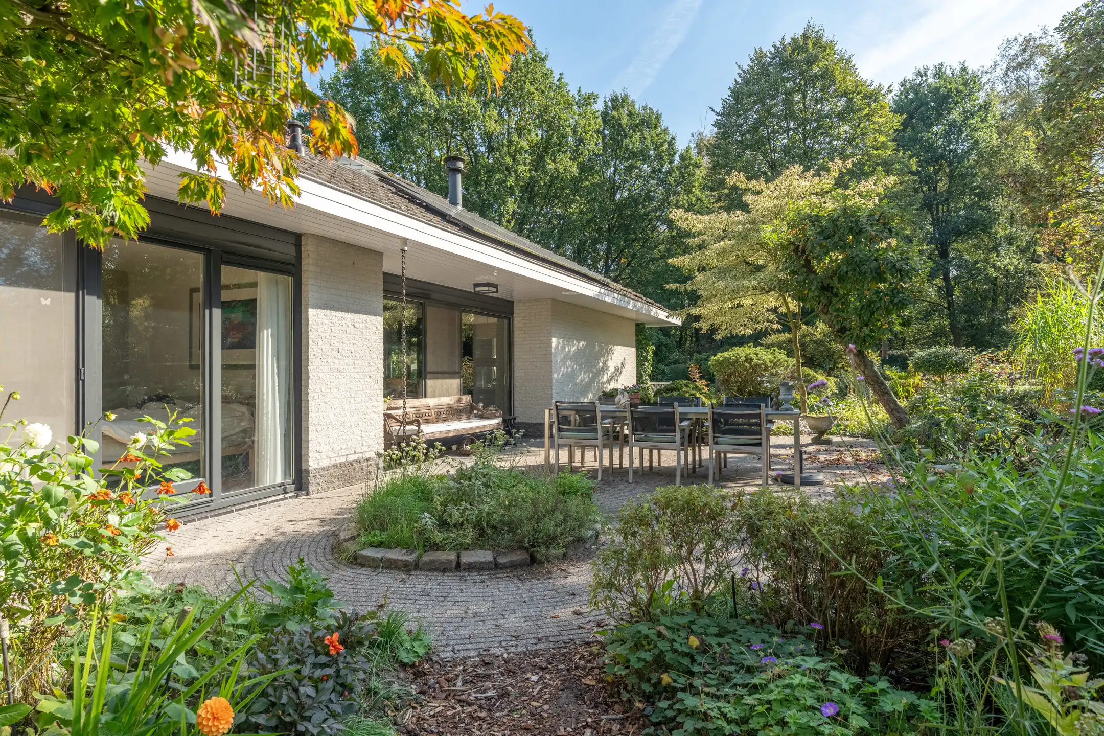 Instapklare gelijkvloersvilla met unieke parktuin op 2.086 m²  foto 5