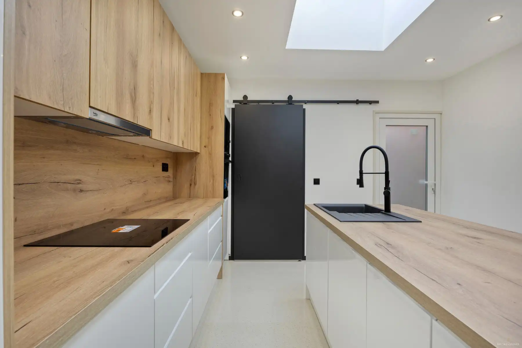 Instapklare woning met 2 slaapkamers foto 3