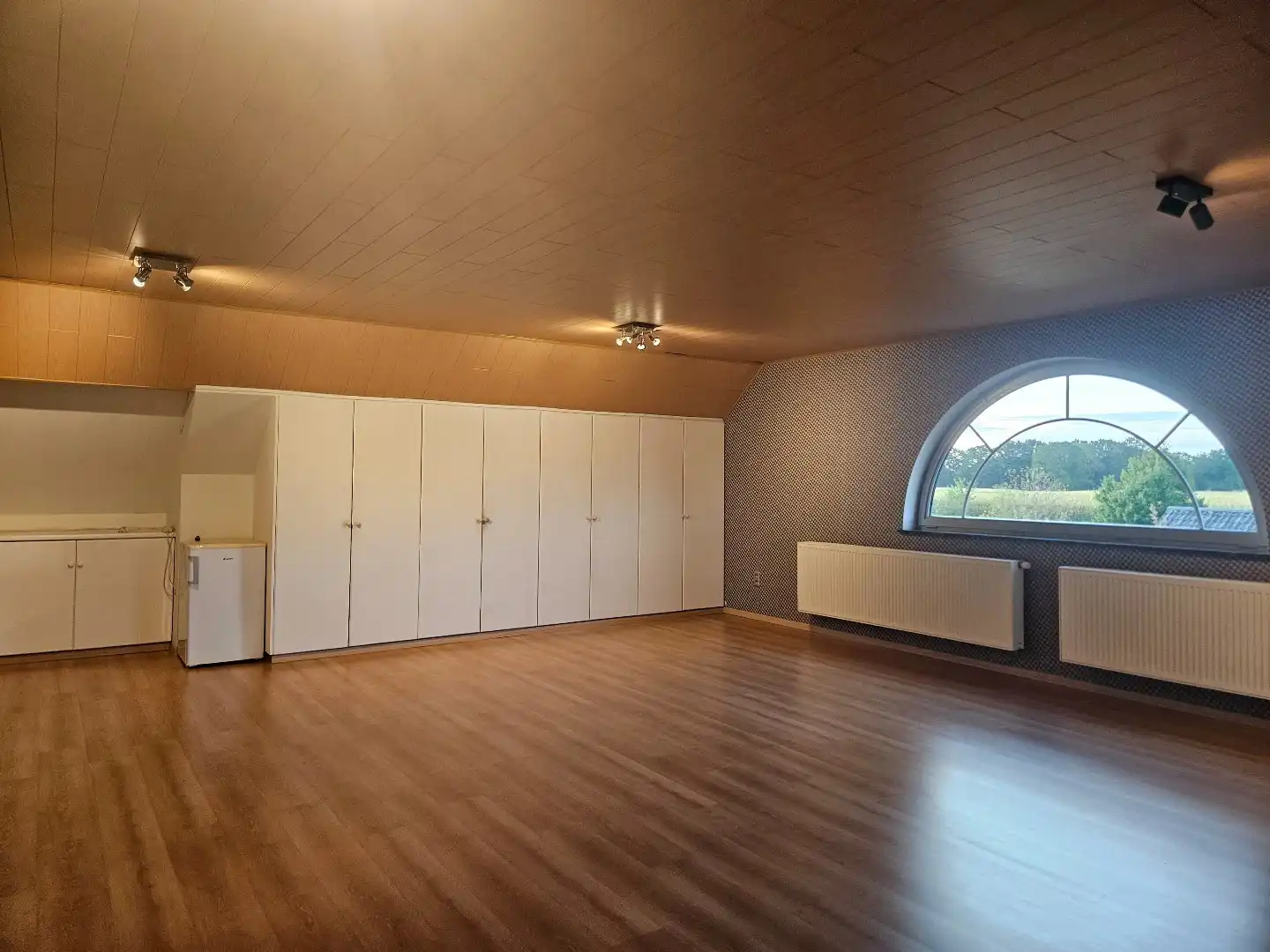 Gezinswoning met 4 slaapkamers rustig gelegen in het groen te Olen! foto 17
