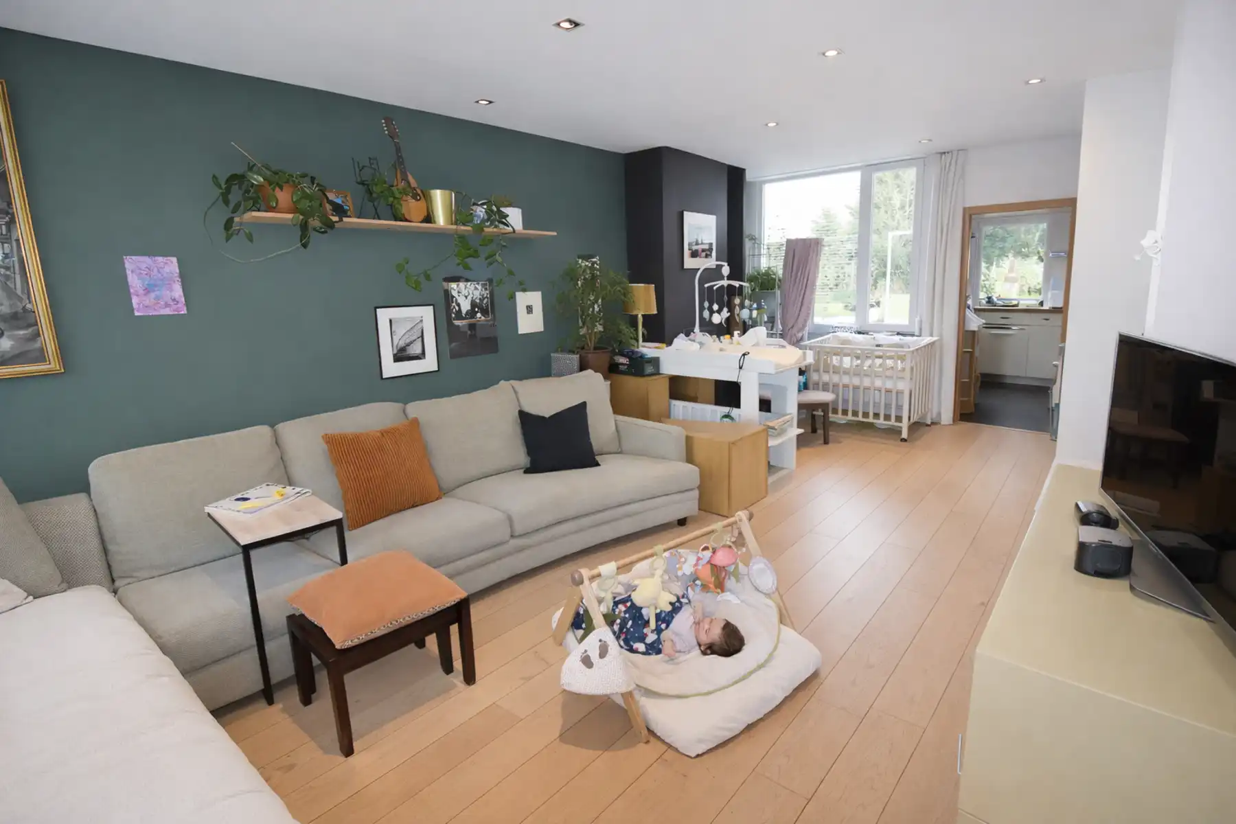 Gezinswoning centrum Oostkamp foto 3