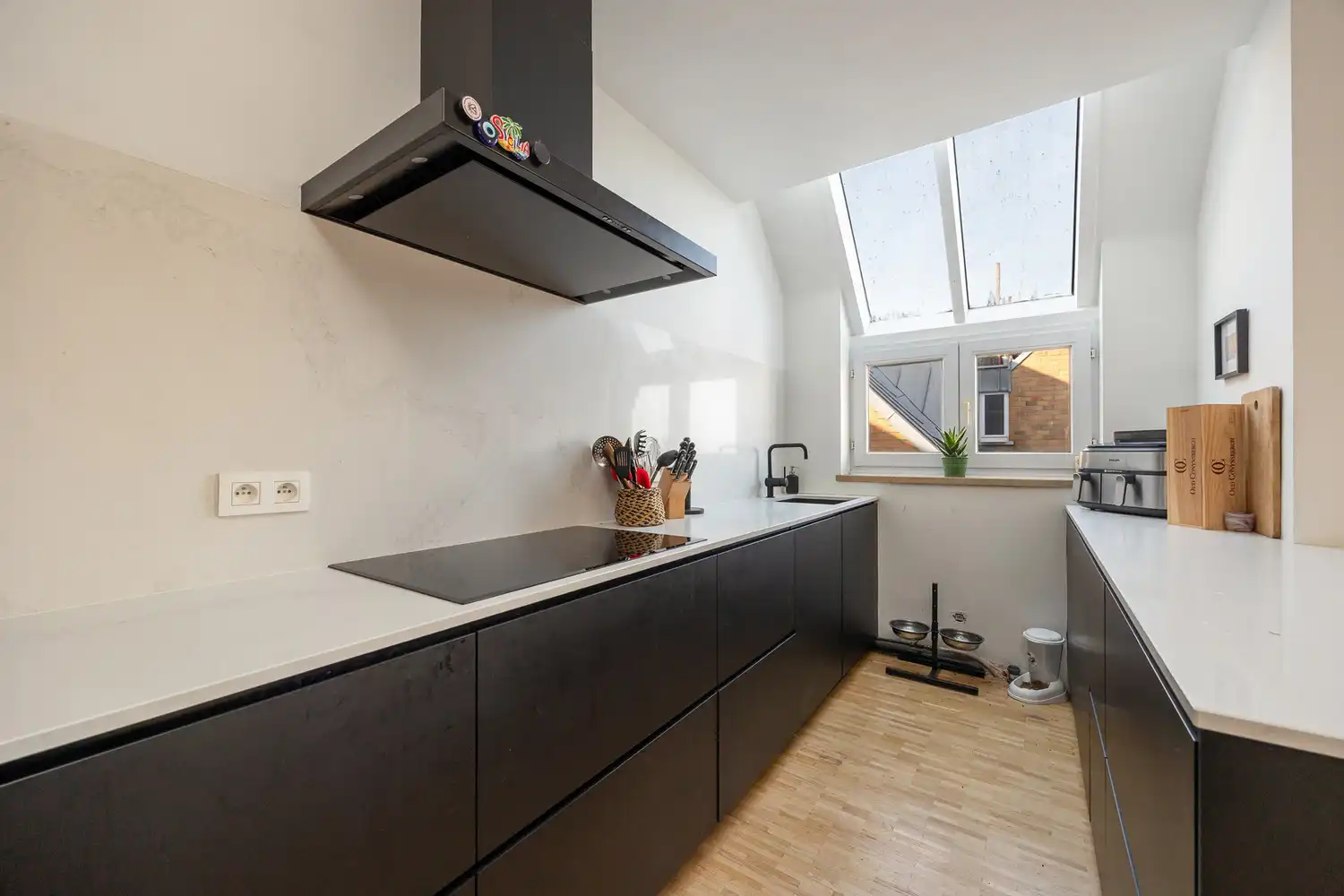 Lichtrijk wonen in het historische centrum van Antwerpen, met Scheldezicht vanuit de leefruimte! foto 10