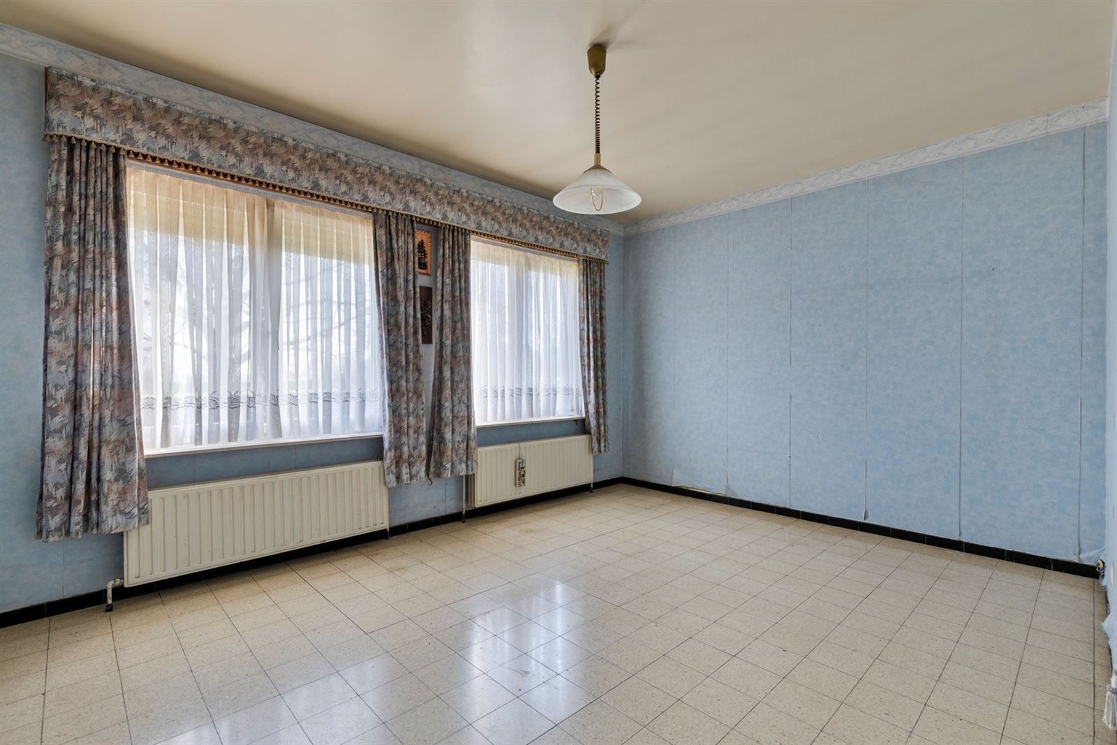 Goed gelegen bungalow te koop foto 9