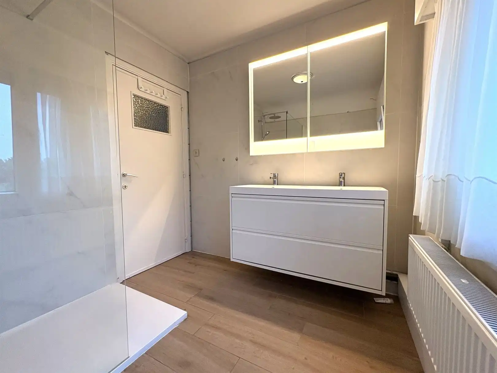 WONING MET MAGAZIJN VAN 216 M²  foto 15