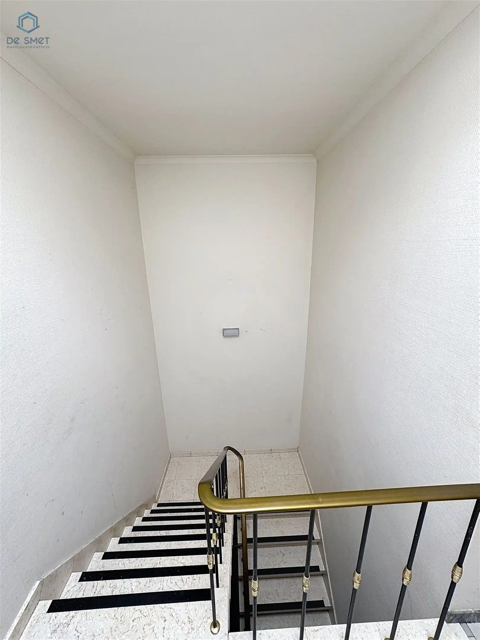 EERSTE BEZOEKDAG VRIJDAG 03/04 OP AFSPRAAK VAN 14U TOT 17U30 foto 9