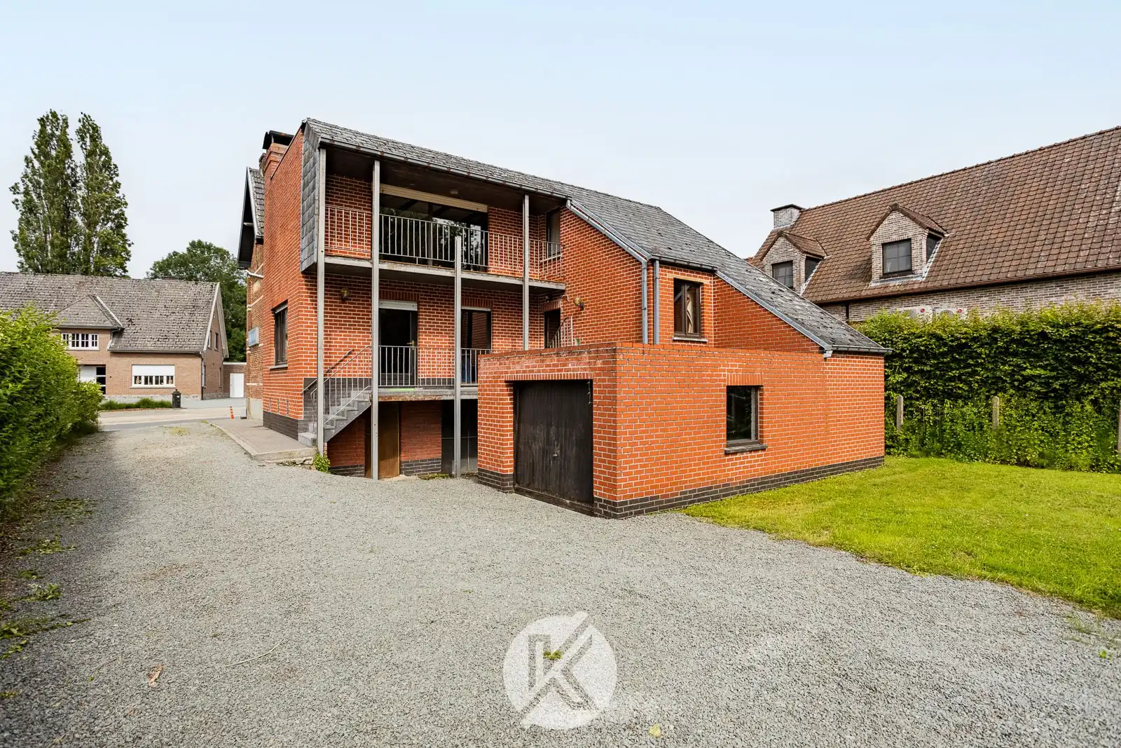 Uniek renovatieproject met ruimte en karakter foto 18