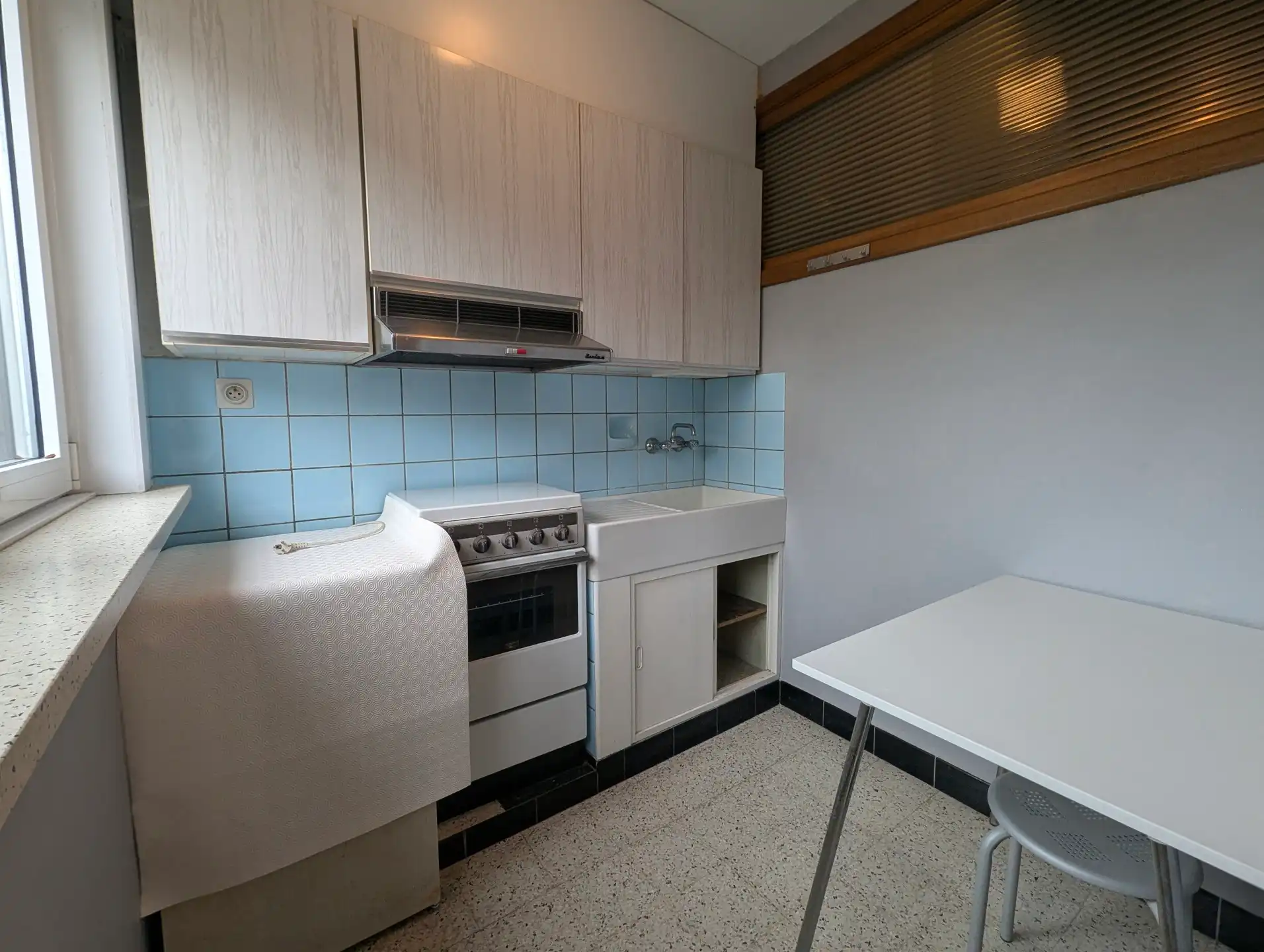 Ruime woning met zongerichte tuin te koop. Centrum De Panne aan zee. foto 14