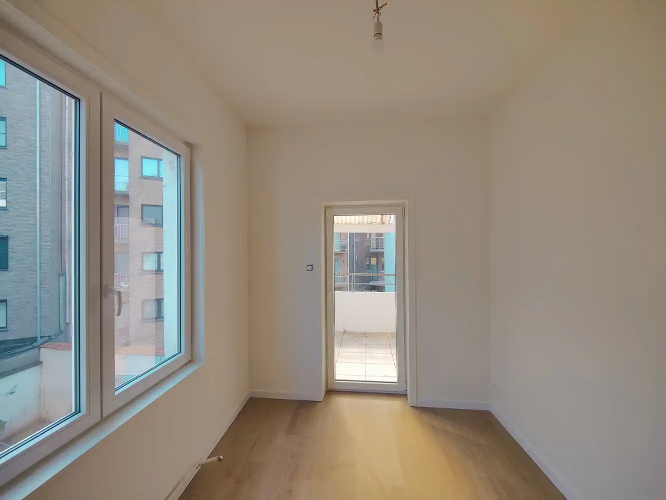 WARSCHAUSTRAAT 20/02.02, 8400 OOSTENDE foto 12