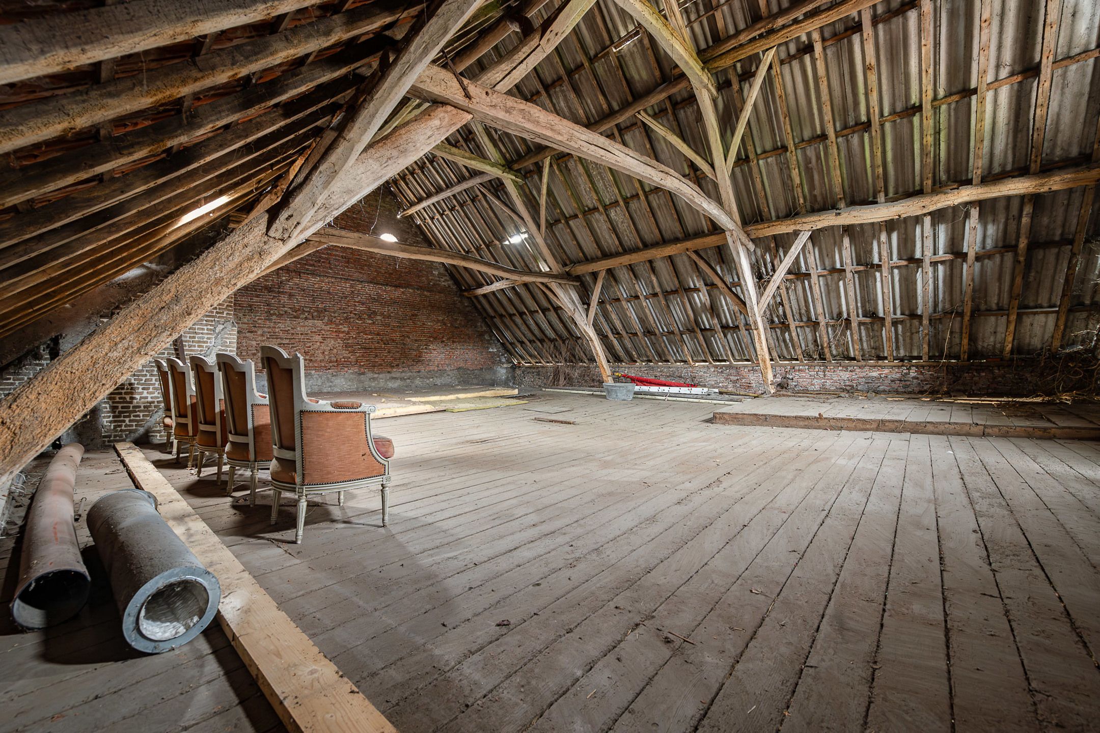 Historische hoeve met bijgebouwen!  foto 24