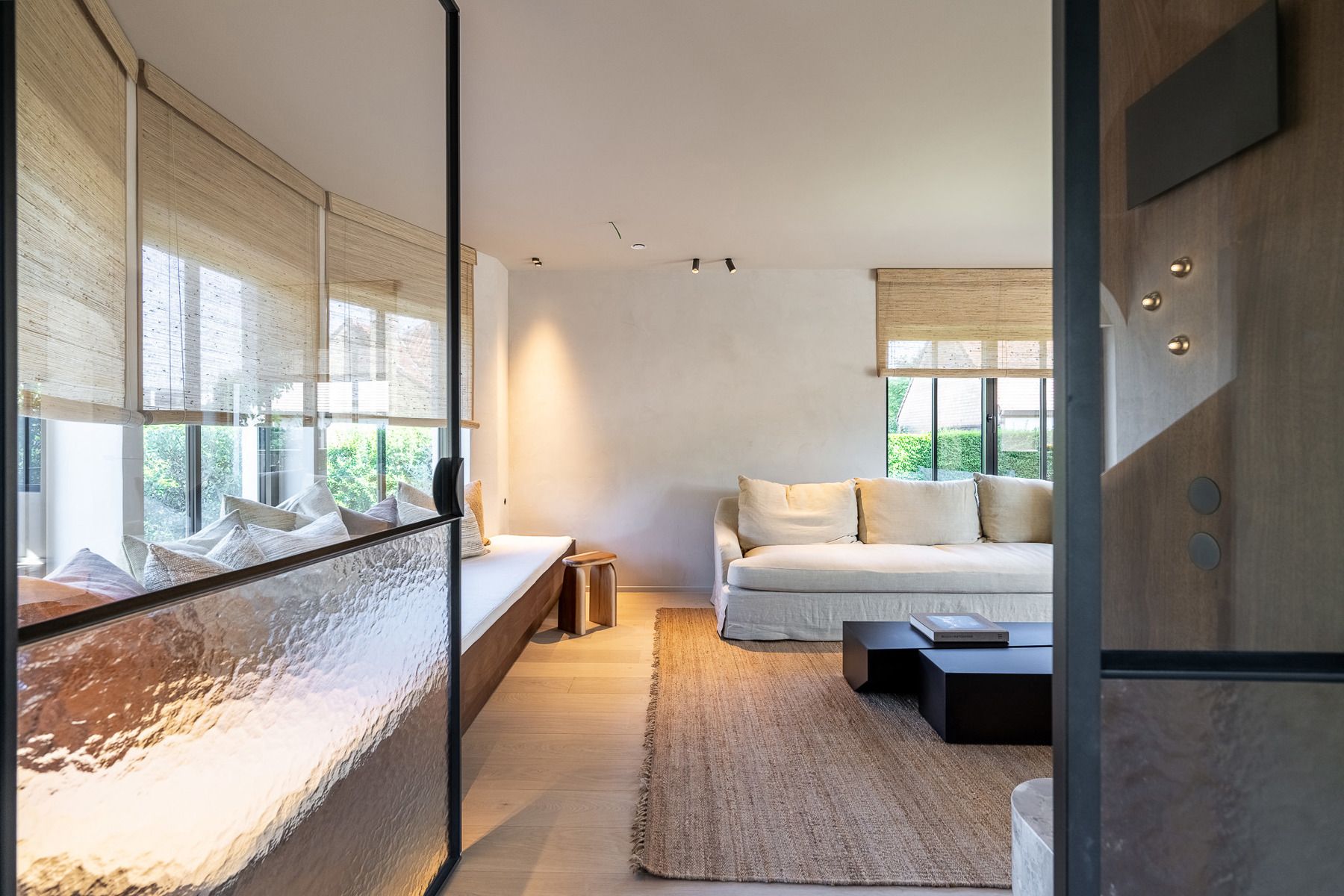 Exclusief: Stijlvolle renovatie op een toplocatie in Duinbergen foto 5