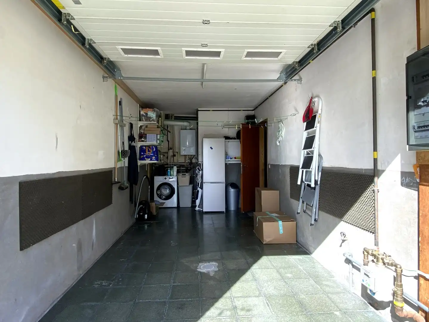 GEZINSWONING MET 4 SLPKS | INPANDIGE GARAGE EN TUIN  foto 13
