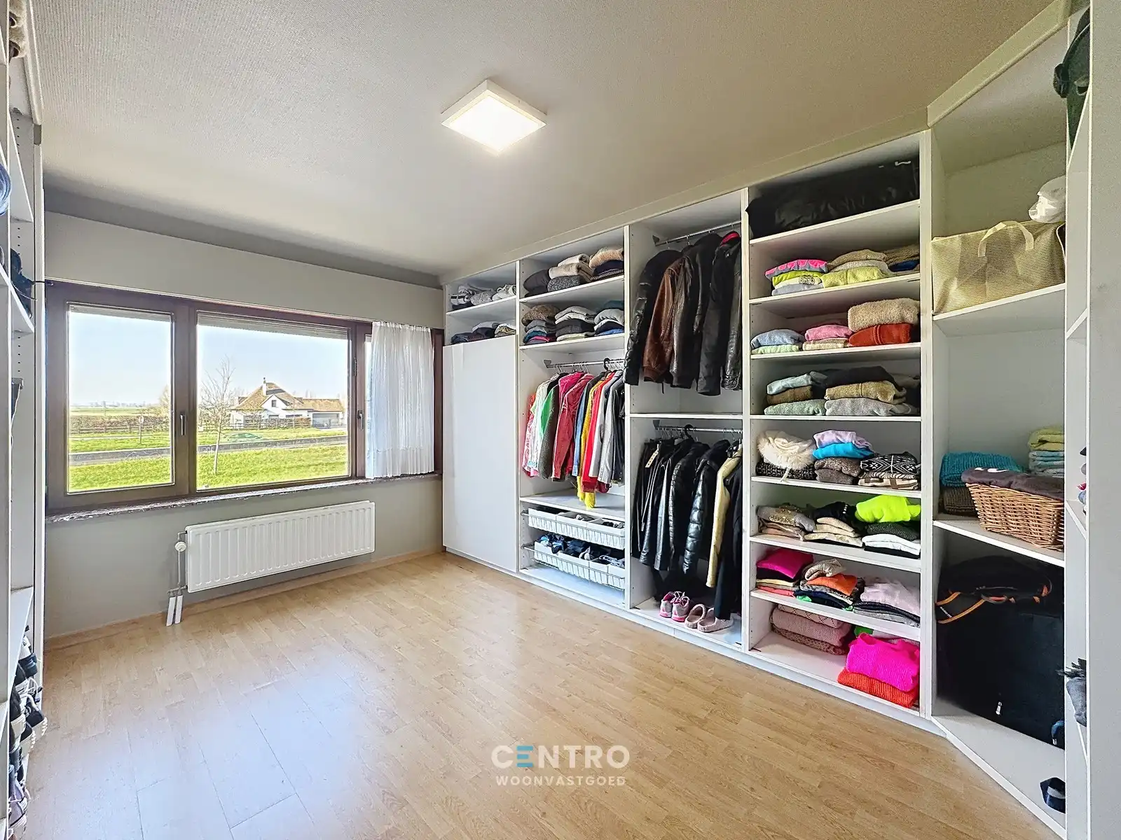 Magazijn met woonst op interessante ligging te Gistel! foto 36