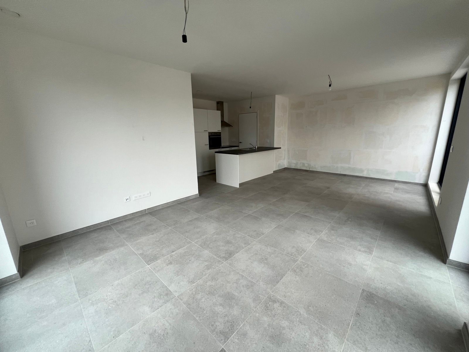 LAATSTE nieuwbouwapp met 2 slpk en terras op TOPLOCATIE! foto 4