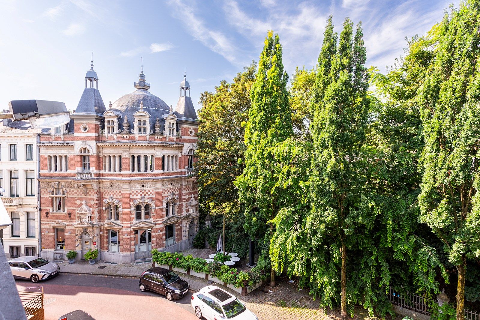 Lichtrijk appartement met 2 slpks in het trendy Zurenborg foto 10