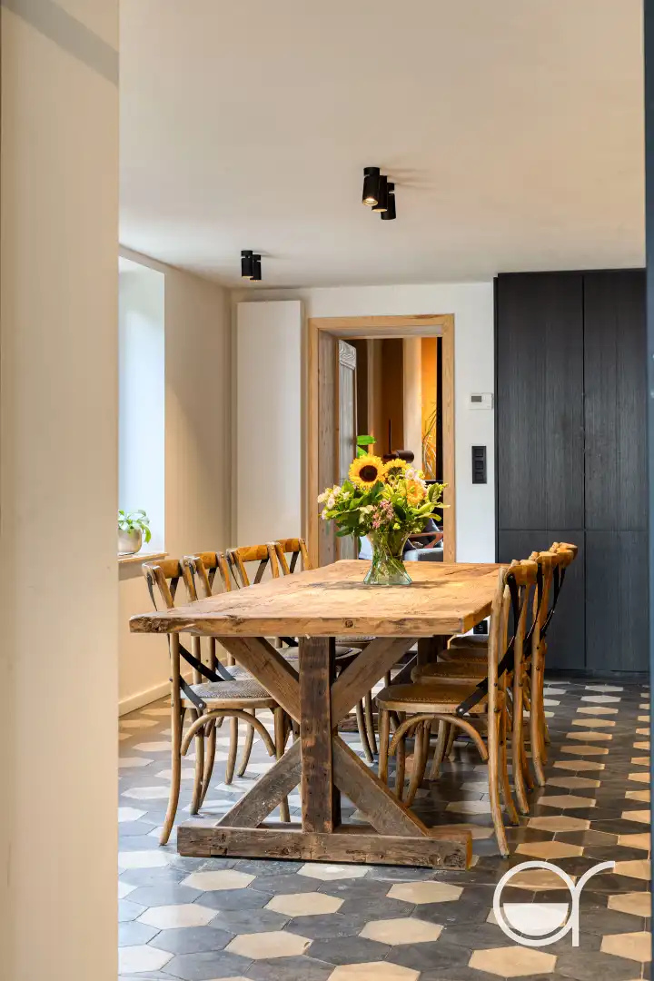 Karaktervolle, volledig gerenoveerde woning met oog voor detail en kwaliteit foto 13