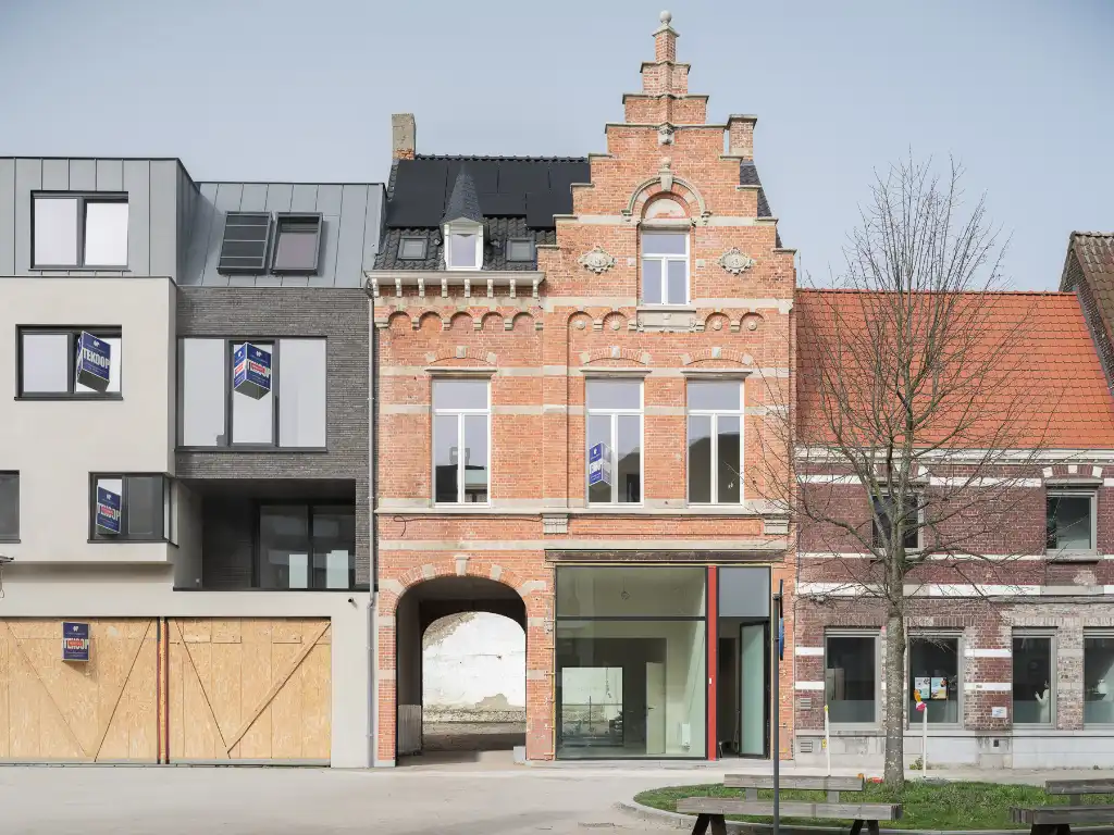 Sint-Amandsberg – Kwalitatief handelshuis met handelsruimte en woning met terras, op fietsafstand van het centrum van Gent foto 4