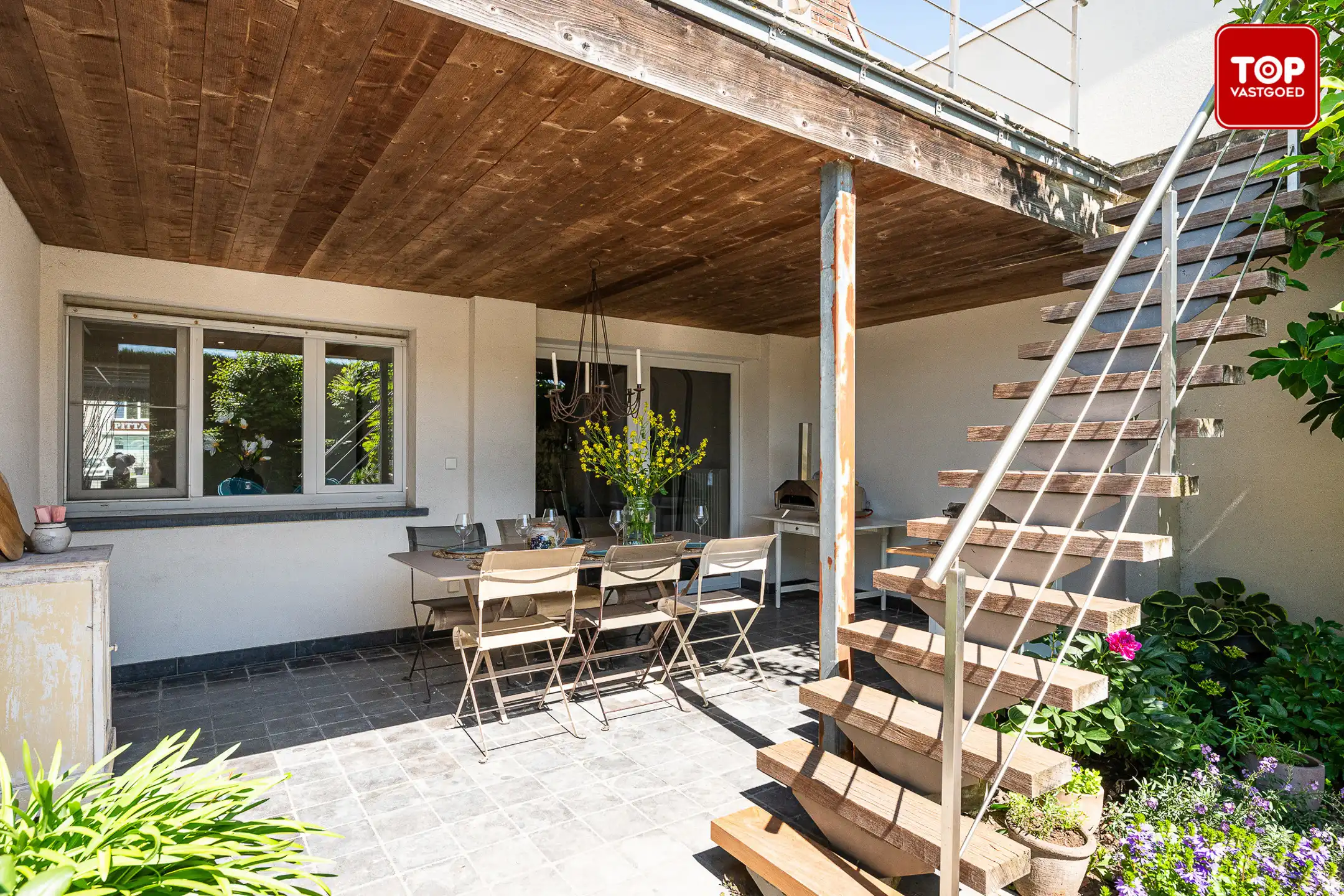 Instapklare combinatie van handelsgelijkvloers en bel-etagewoning op een uiterst gunstige locatie. foto 28