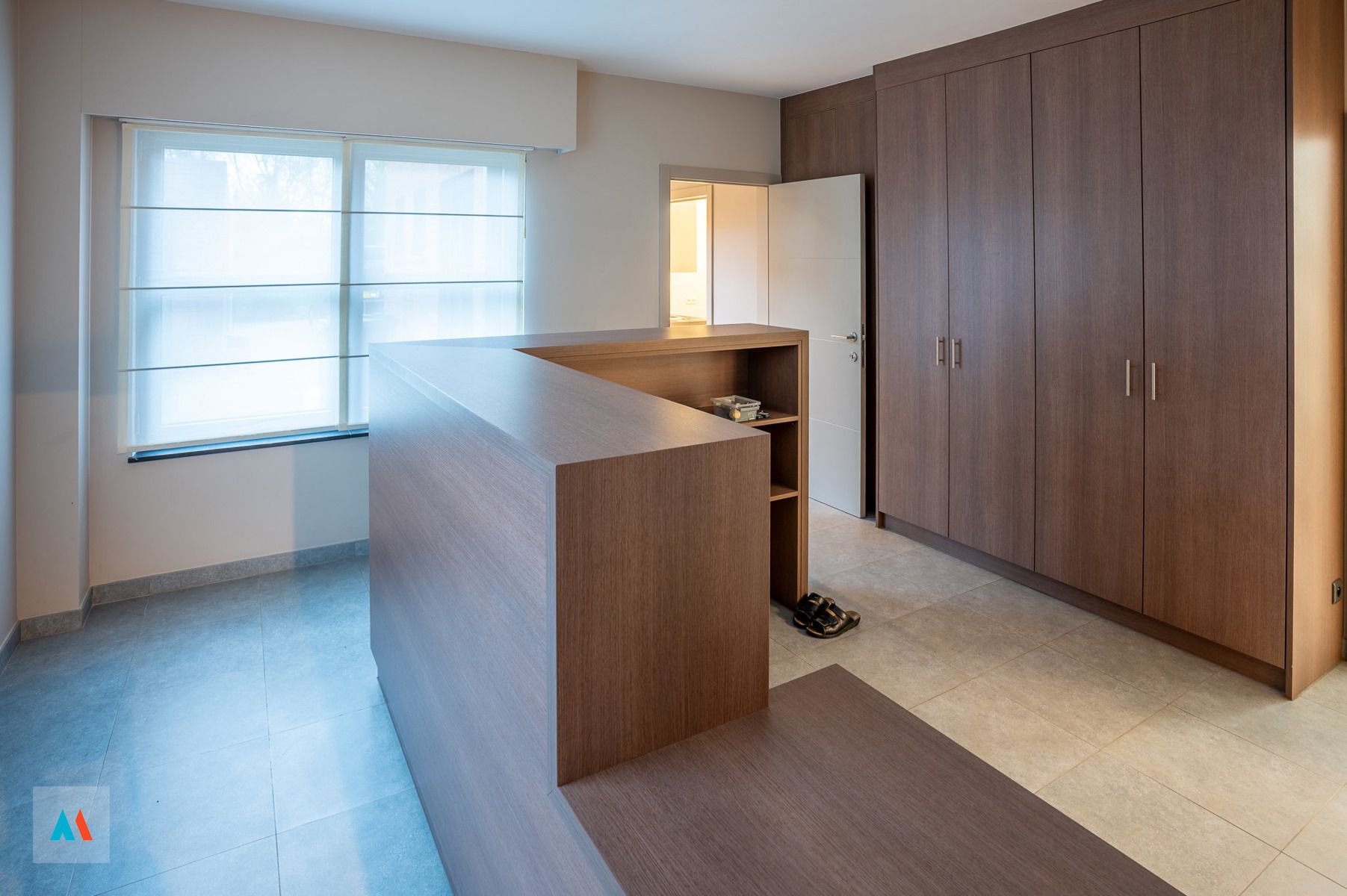 Eéngezinswoning met mooie, aangelegde tuin foto 11