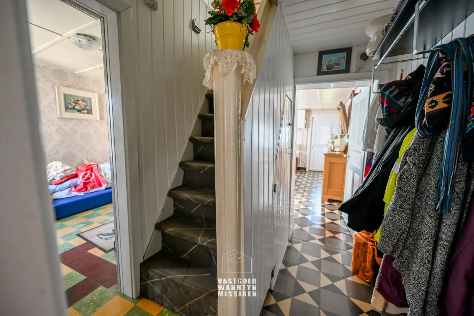 Landelijk gelegen te renoveren woning op 1.063m2 foto 6