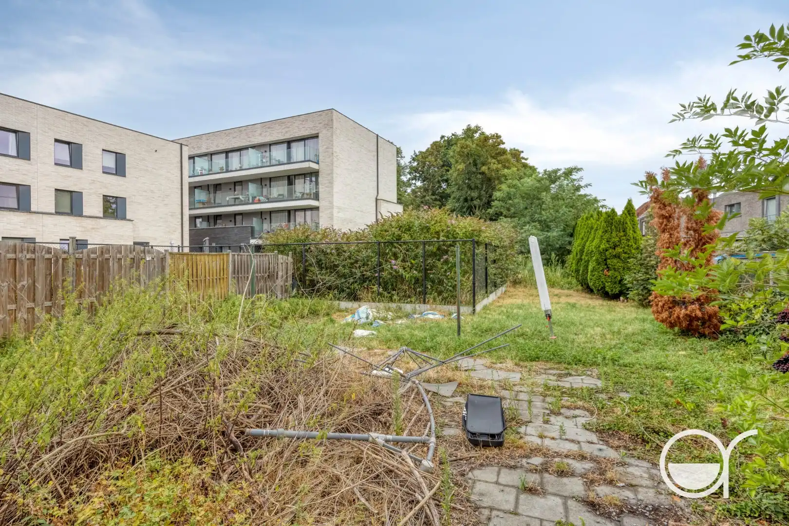 Te renoveren handelshuis met tal van mogelijkheden  foto 14