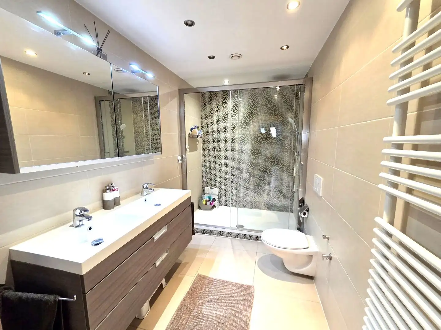 Bijna zo goed als nieuw. foto 18