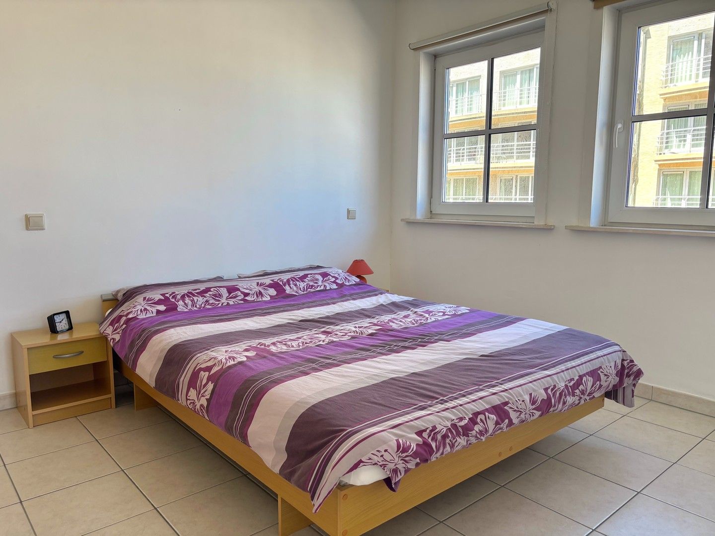 Te huur op jaarbasis:  Hoekappartement met 2 slaapkamers foto 5