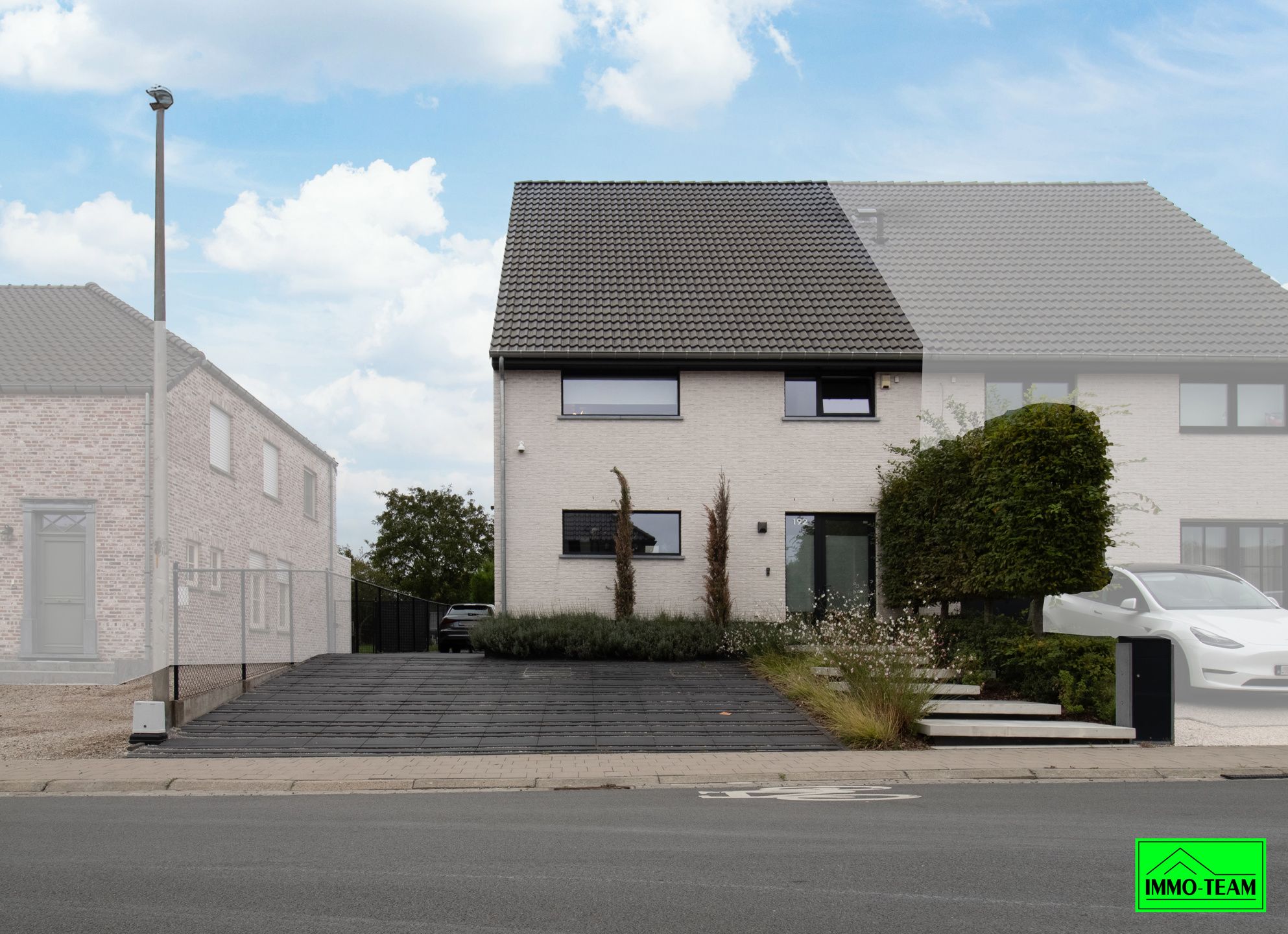 Recente energiezuinige woning met zwembad  foto 2