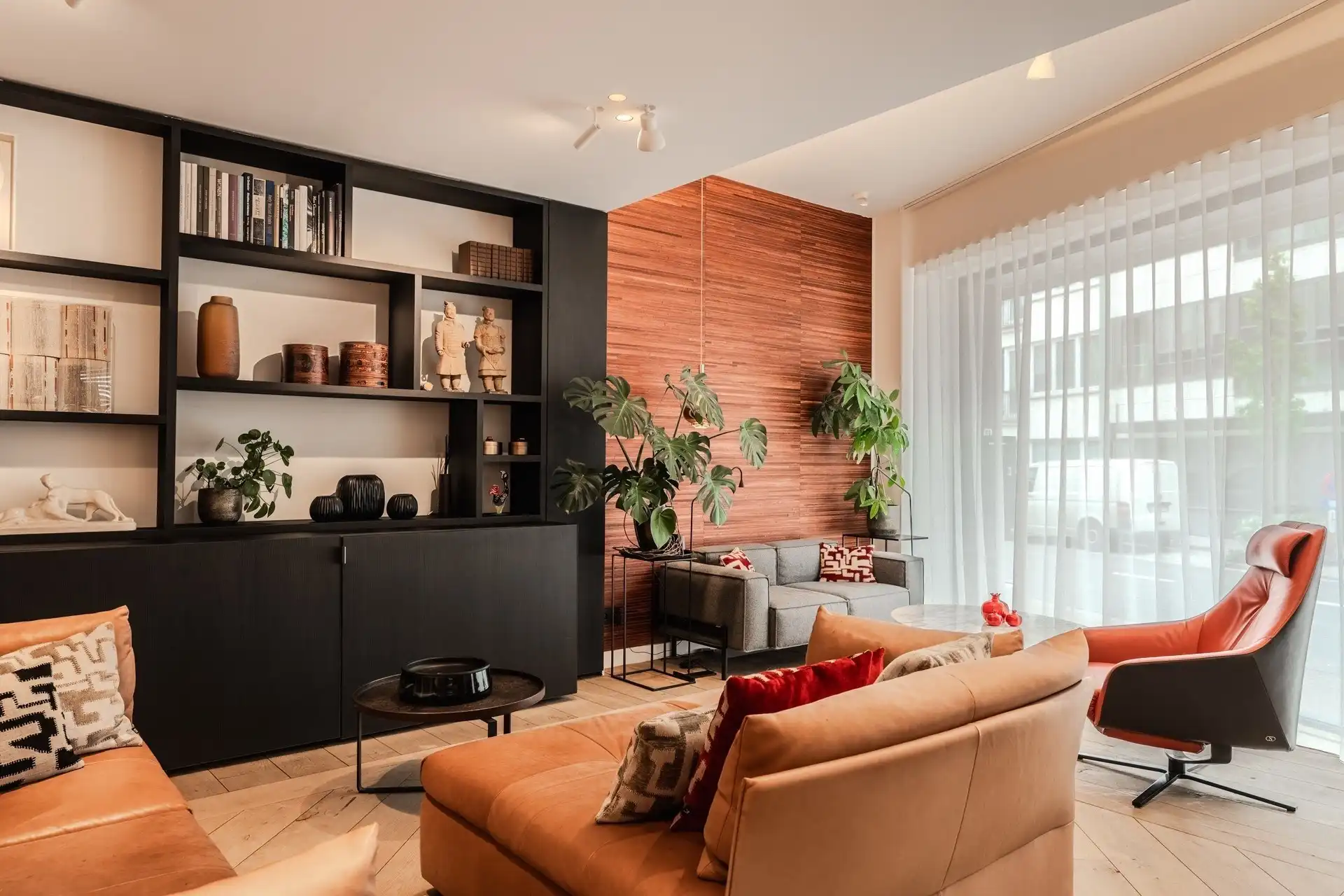 Exclusief en uitzonderlijk lichtrijk designappartement in het hart van Knokke-Zoute foto 3