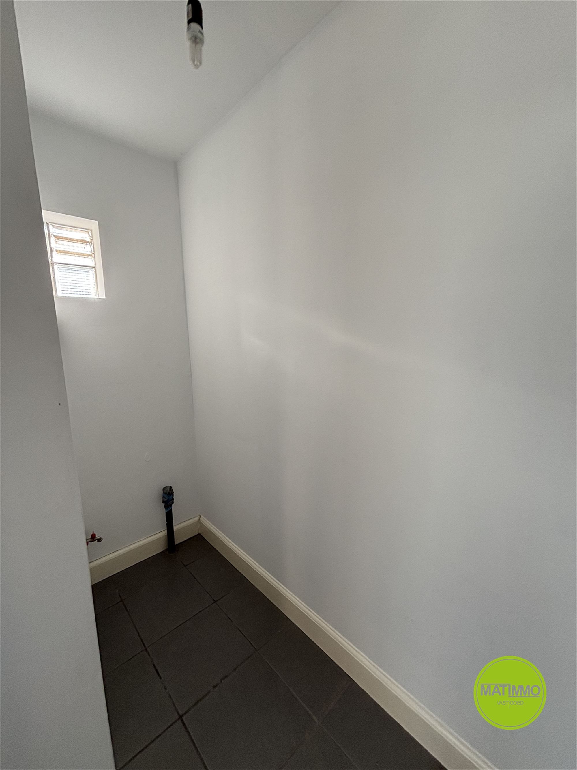 Charmante woning te huur in Mol met gezellige tuin. foto 5