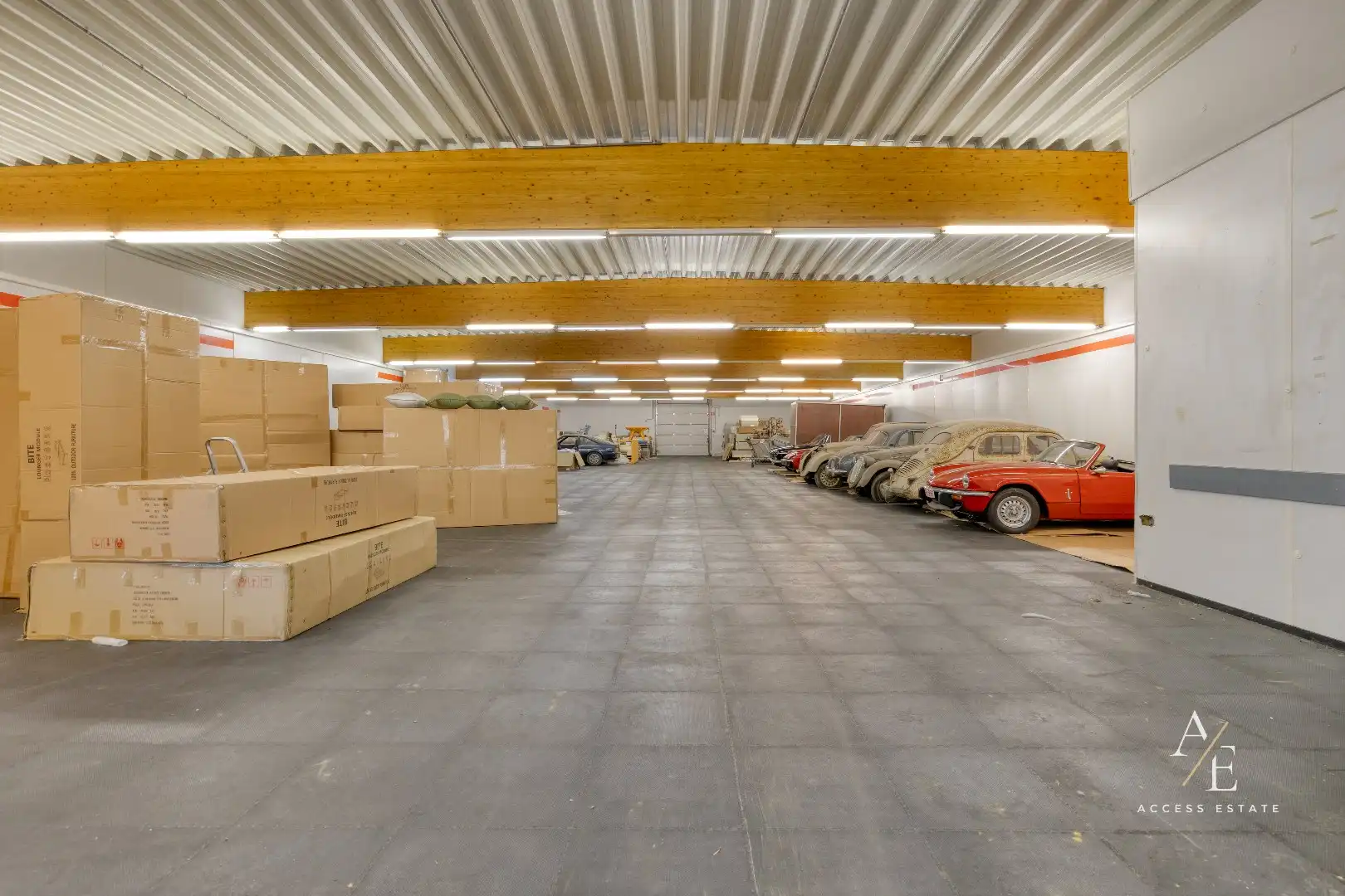 Commercieel gelegen grootwarenhuis op 4.255 m² (Kortrijksesteenweg) foto 8