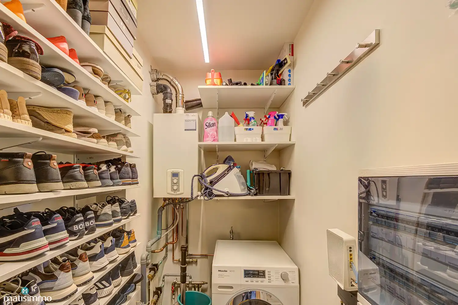 LUXUEUS AFGEWERKT APPARTEMENT MET 2 SLAAPKAMERS EN ZUIDGERICHT TERRAS VLAKBIJ HET CENTRUM VAN BILZEN (+ optioneel 3 autostaanplaatsen) foto 19