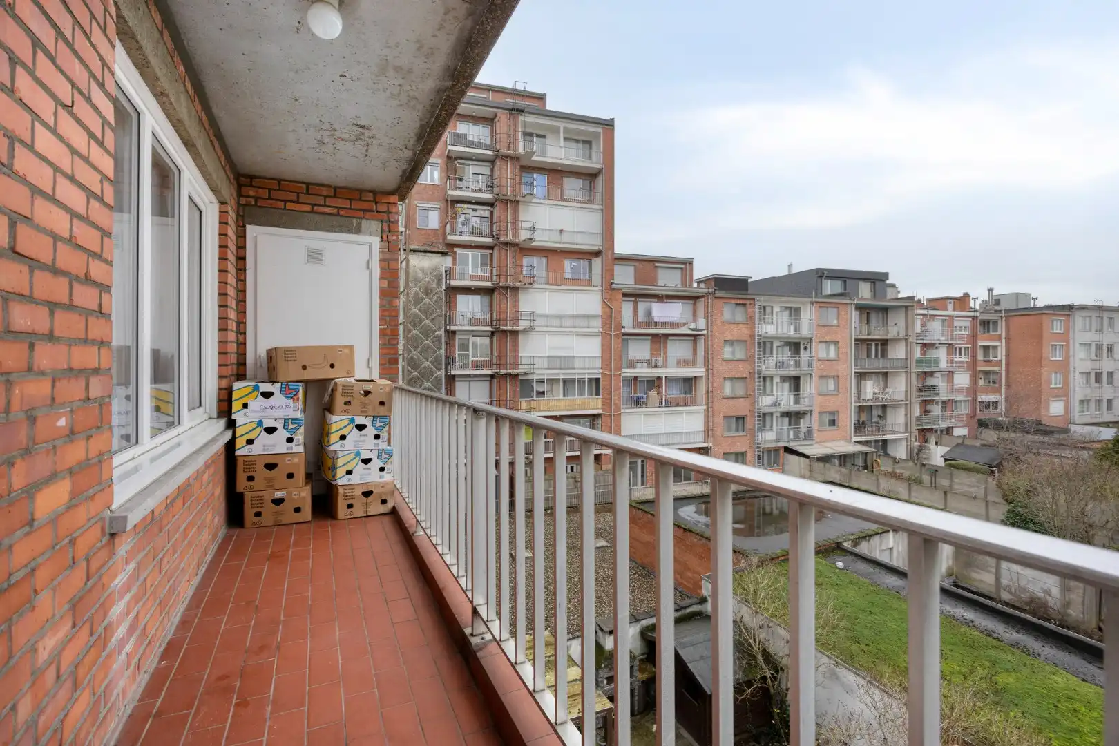 Subliem 2-slpk appartement met terras  foto 12