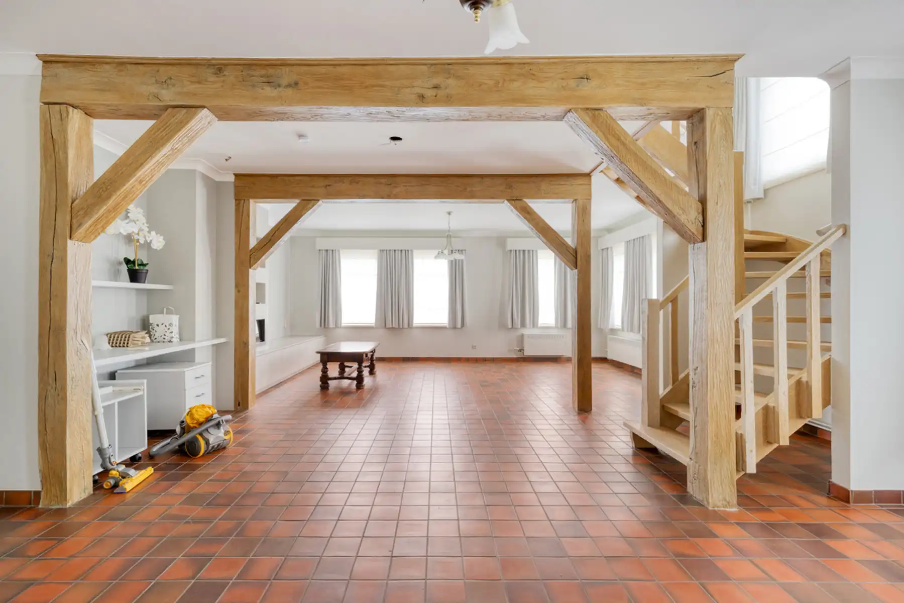 Woning met atelier en 4 slaapkamers in Buggenhout foto 7