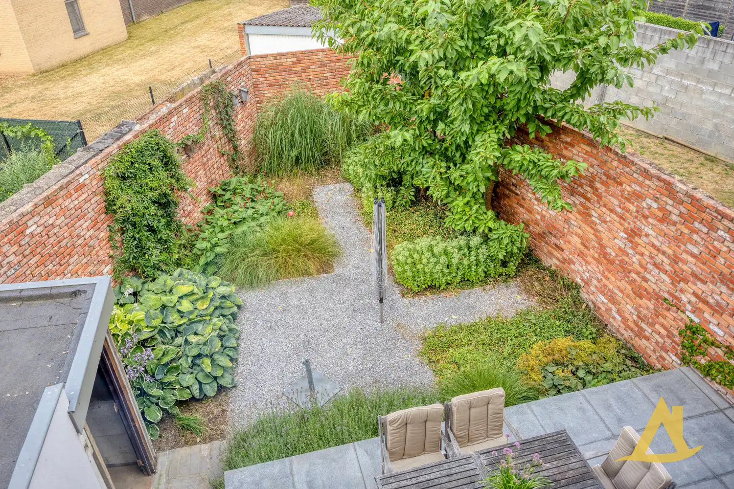 ENERGIEZUINIGE WONING, NABIJ HET CENTRUM VAN DIEST! foto 13