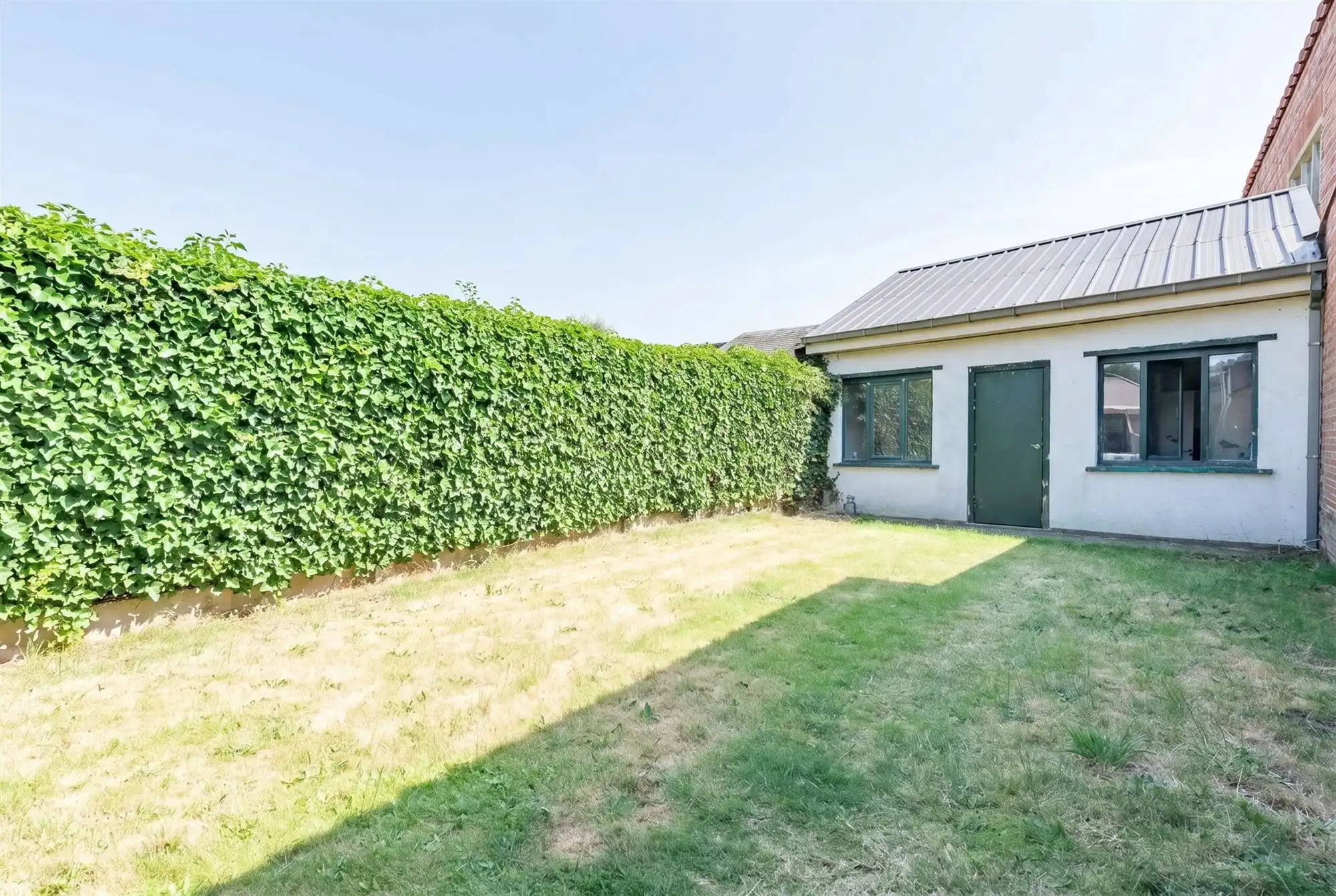 Opbrengsteigendom met 3 verhuurde appartementen foto 12