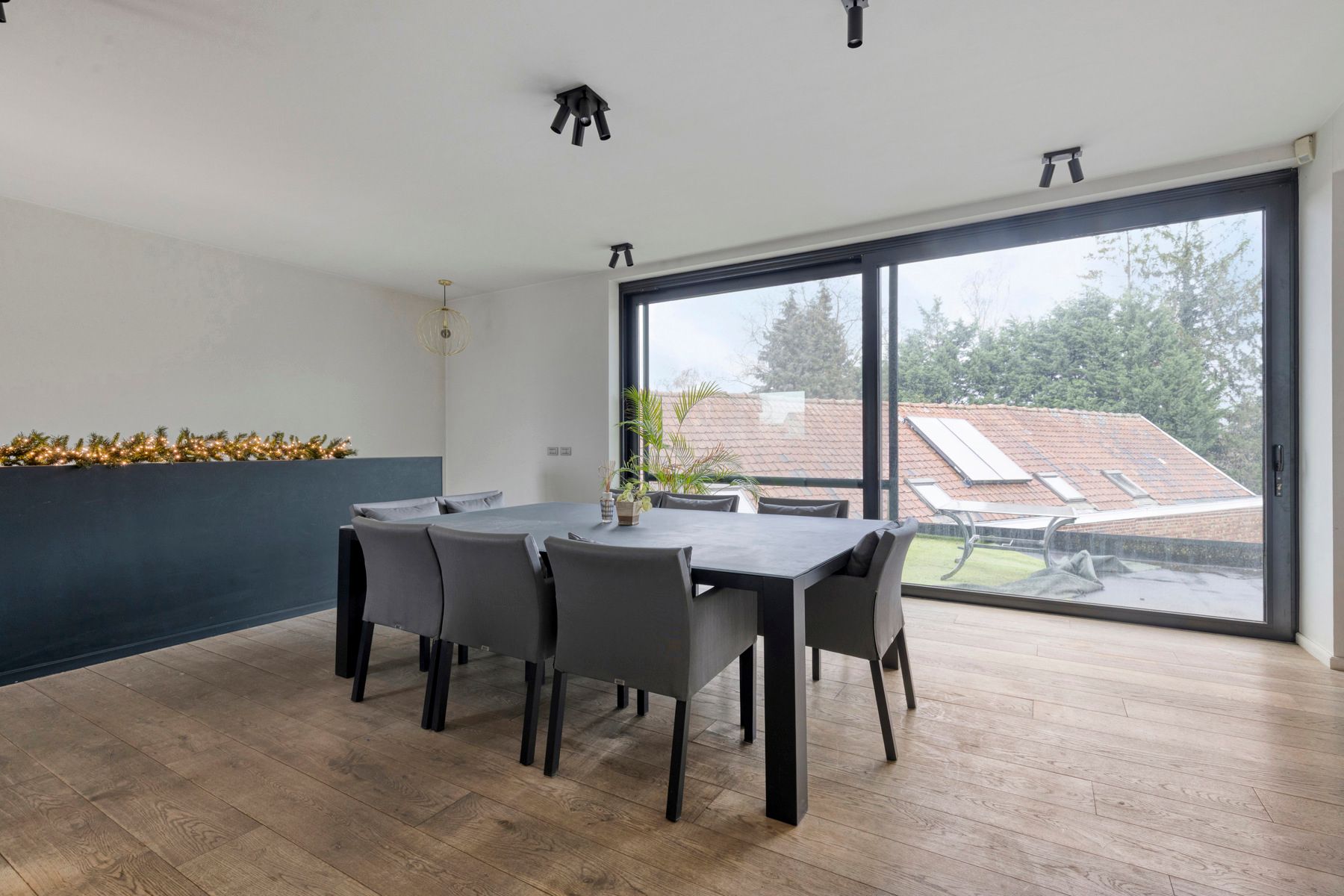 Toffe loftwoning met garage! foto 9