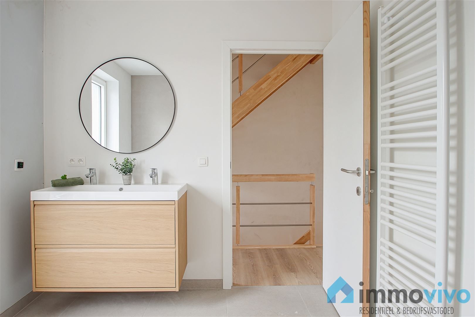 Instapklare, volledig gerenoveerde woning met zonnepanelen in Niel. foto 15